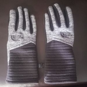 The North Face Womens gloves